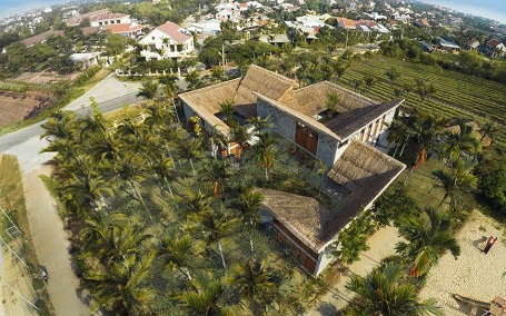 
Cam Thanh Community House
