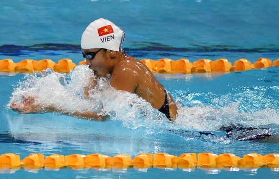 Swimmer Anh Vien