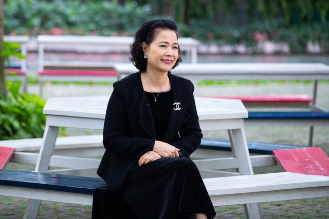 Chuyện về 3 thế hệ đam mê giáo dục trong gia đình nữ giáo sư toán học đầu tiên của Việt Nam - Ảnh 4.