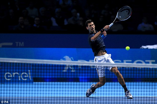 ATP World Tour Finals: Thắng thuyết phục trước Goffin, Djokovic tạm giữ ngôi số 1 thế giới - Ảnh 2.