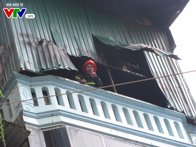 Hà Nội: Cháy nhà ở phố Trần Khát Chân, không có thiệt hại về người - Ảnh 2.