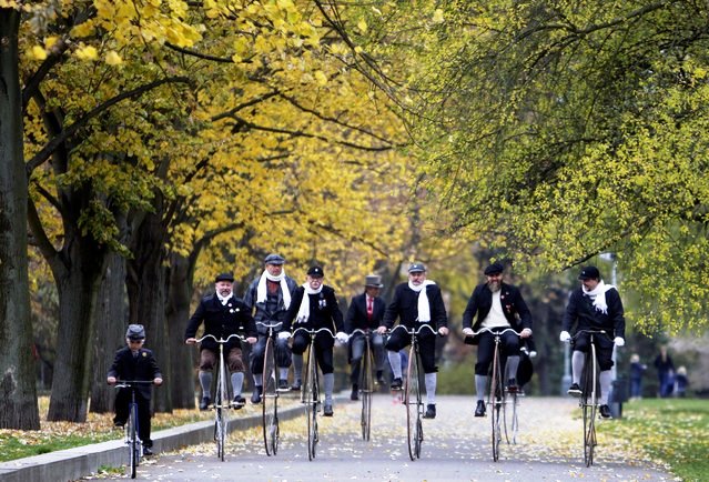 Thú vị cuộc đua xe đạp cổ tại Cộng hòa Czech - Ảnh 6.
