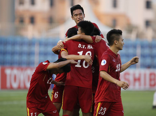 HLV Hoàng Anh Tuấn tiết lộ bí quyết giúp U19 Việt Nam lột xác - Ảnh 2.