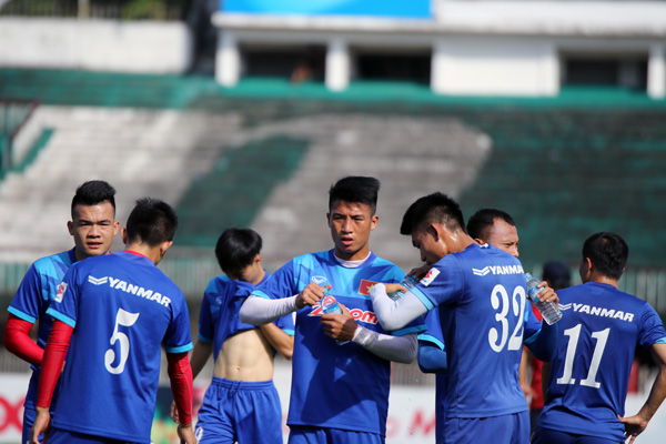 ĐT Việt Nam thay đổi kế hoạch trước bán kết AFF Suzuki Cup 2016 - Ảnh 1.