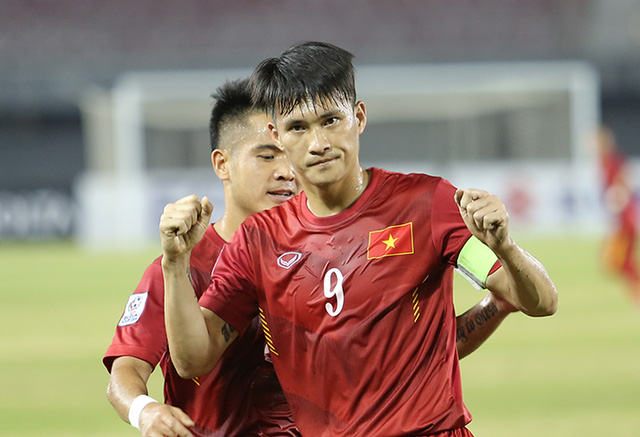 Đội tuyển Việt Nam trải qua vòng bảng AFF Cup xuất sắc nhất trong lịch sử - Ảnh 1.