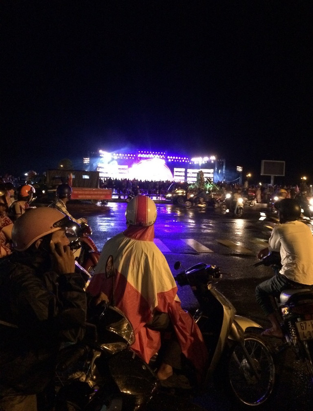 Hàng nghìn người đội mưa dự khai mạc Lễ hội anh hùng Nguyễn Trung Trực - Ảnh 9.