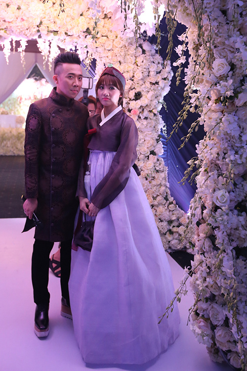 Ngắm 3 bộ váy cưới đẹp lung linh của cô dâu Hari Won - Ảnh 9.
