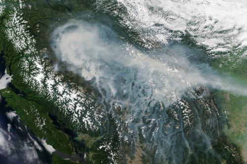 Cháy rừng lớn chưa từng thấy tại Canada - Ảnh 1.
