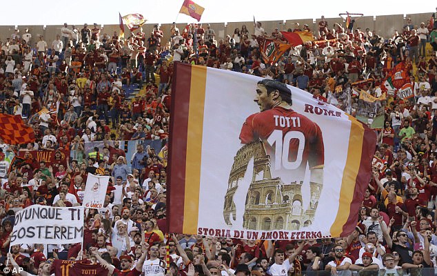 Totti: Roma chào đón tôi như một đứa trẻ và khi ra đi, tôi là một người đàn ông - Ảnh 3.