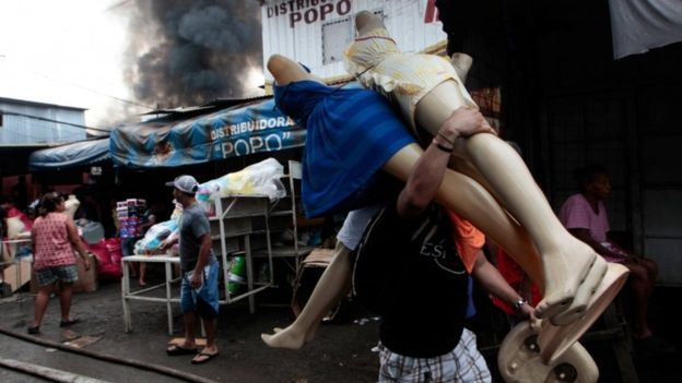 Cháy khu chợ lớn nhất ở Nicaragua, thiêu rụi 60 cửa hàng - Ảnh 3.