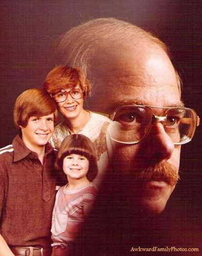 Những bức ảnh gia đình độc đáo khiến bạn phải mỉm cười - Ảnh 2.