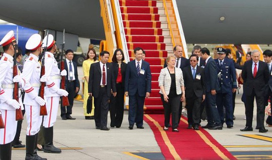 Quốc vương Brunei tự lái chuyên cơ tới Đà Nẵng dự APEC 2017 - Ảnh 5.