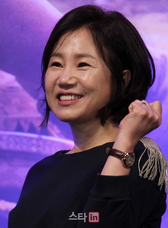 Lộ diện biên kịch truyền hình đỉnh nhất Hàn Quốc - Ảnh 1.