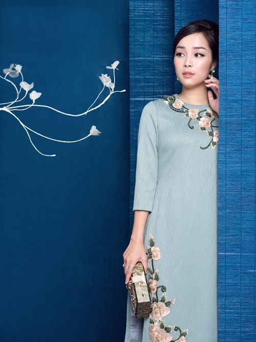 Minh Hương đẹp nền nã trong trang phục áo dài cách tân - Ảnh 7.