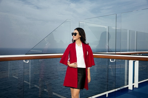 Hoa hậu Mỹ Linh lạc trôi trên du thuyền triệu đô - Ảnh 7.