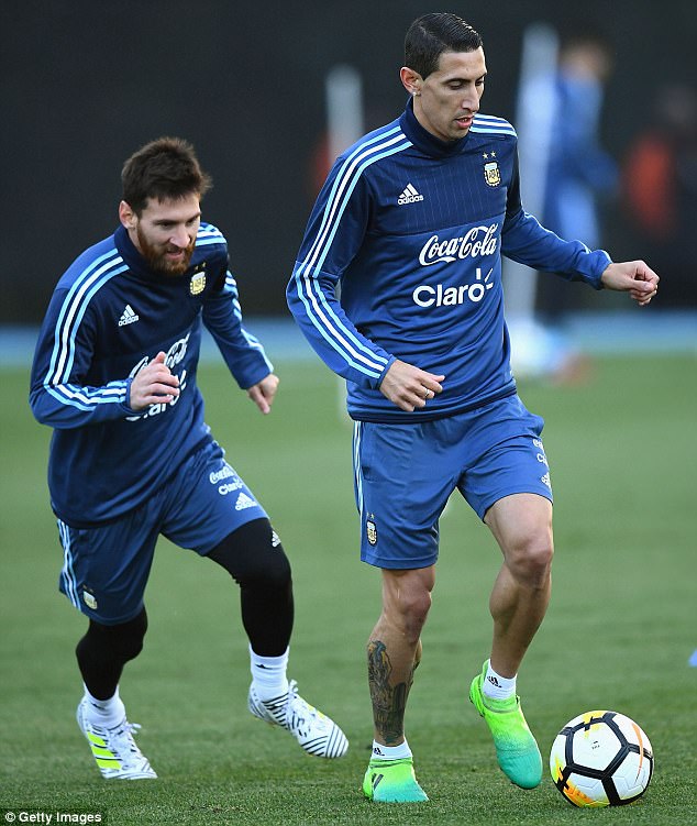 Messi hớn hở ở Melbourne chờ đại chiến với Brazil - Ảnh 2.
