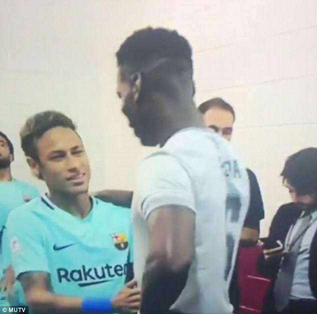 HLV Mourinho cử Pogba làm thuyết khách dụ Neymar về Man Utd - Ảnh 1.