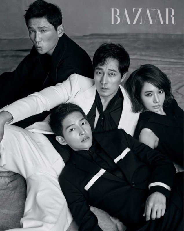 Song Joong Ki lạnh tanh trên tạp chí Harpers Bazaar cùng dàn sao hạng A - Ảnh 2.