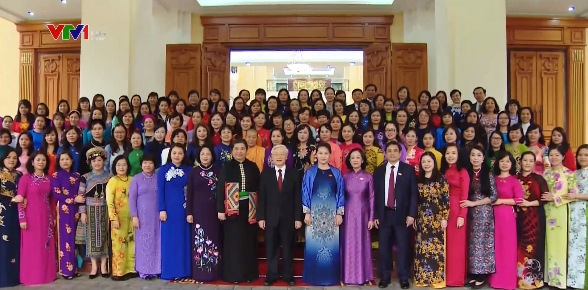 Tổng Bí thư gặp mặt các nữ đại biểu Quốc hội - Ảnh 2.