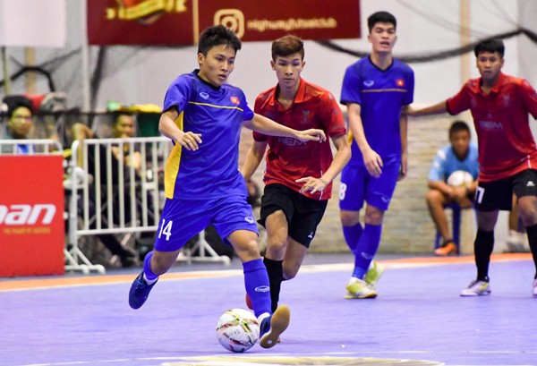 Giao hữu tại Thái Lan, ĐT futsal Việt Nam hòa 2-2 với Highway FC - Ảnh 2.