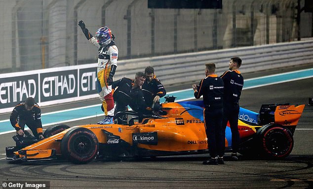 Lewis Hamilton về nhất tại GP Abu Dhabi 2018 - Ảnh 1.