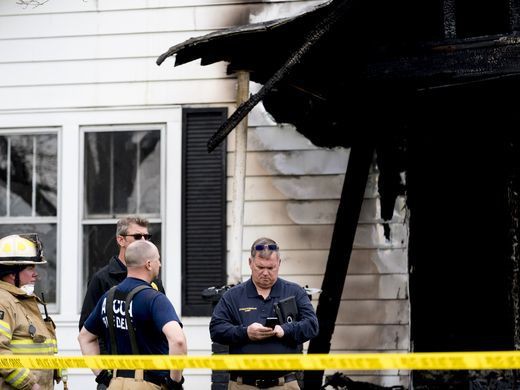 Mỹ: Cháy nhà tại Alcoa, 6 người thiệt mạng - Ảnh 1.