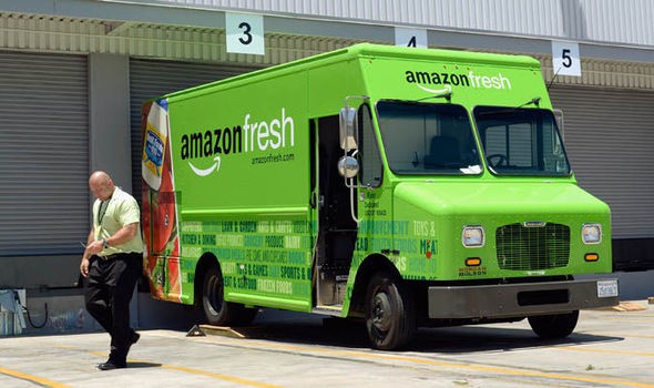Amazon triển khai dịch vụ giao hàng tận xe - Ảnh 2.