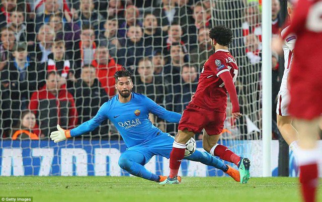 ẢNH: Nhìn lại Liverpool đánh bại Roma với tỉ số 5-2 tại lượt đi bán kết Champions League  - Ảnh 7.