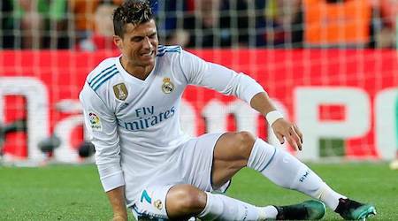 Dính chấn thương, C.Ronaldo tranh thủ đưa bạn gái đi chơi - Ảnh 5.