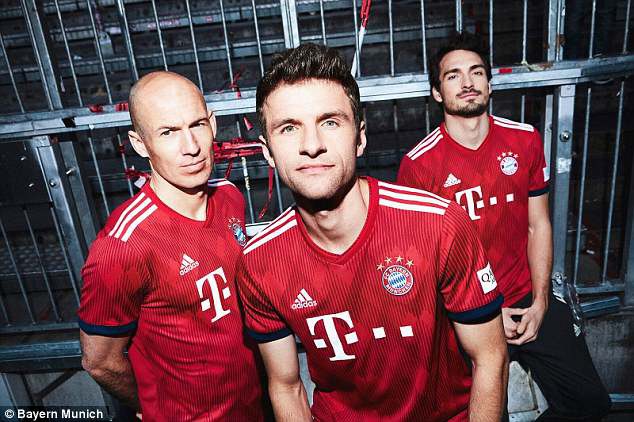 Bayern khoe áo đấu mùa mới 2018/19 cực chất - Ảnh 1.
