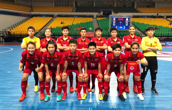 Đánh bại Indonesia 2-1, Việt Nam vào bán kết VCK Futsal nữ châu Á 2018 - Ảnh 1.