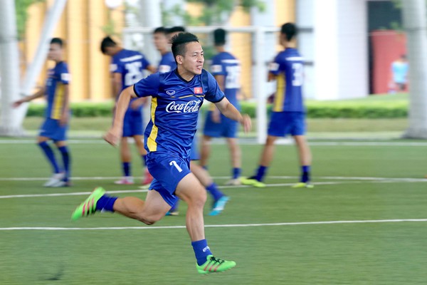 U23 Việt Nam: Dính chấn thương, Hồng Duy có khả năng lỡ hẹn với ASIAD 18 - Ảnh 3.