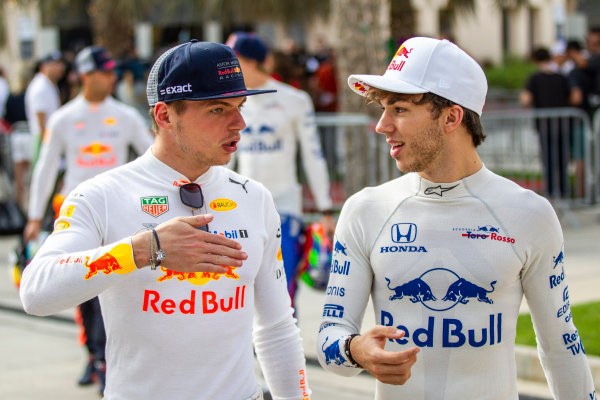Đua xe F1: Pierre Gasly gia nhập Red Bull từ mùa giải 2019 - Ảnh 1.