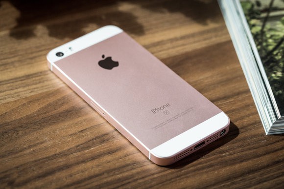 Apple bất ngờ bán trở lại iPhone SE - chiếc iPhone nhỏ nhất, rẻ nhất và tốt nhất! - Ảnh 2.