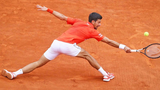 Monte Carlo Masters: Djokovic thắng nhọc trận ra quân - Ảnh 1.