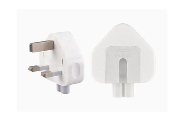 Phích cắm Apple có nguy cơ gây điện giật, công ty mẹ thông báo thu hồi - Ảnh 2.