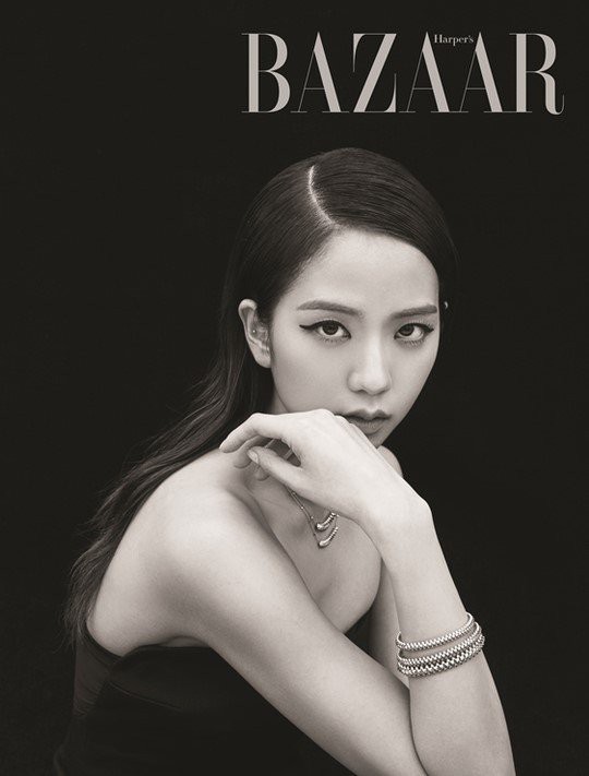 BlackPink Jisoo đẹp hút hồn trên Harpers Bazaar - Ảnh 2.