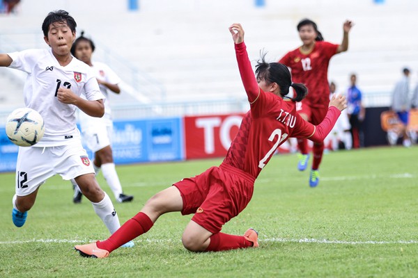 Thắng Myanmar 2-1, Việt Nam giành vé vào bán kết giải U15 nữ Đông Nam Á 2019 - Ảnh 3.