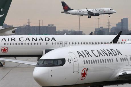 Quy định mới của Canada có lợi cho hành khách đi máy bay - Ảnh 1.