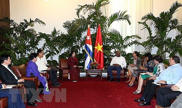 Phó Chủ tịch nước Đặng Thị Ngọc Thịnh hội đàm với Phó Chủ tịch thứ nhất Hội đồng Nhà nước và Hội đồng Bộ trưởng Cuba - Ảnh 1.