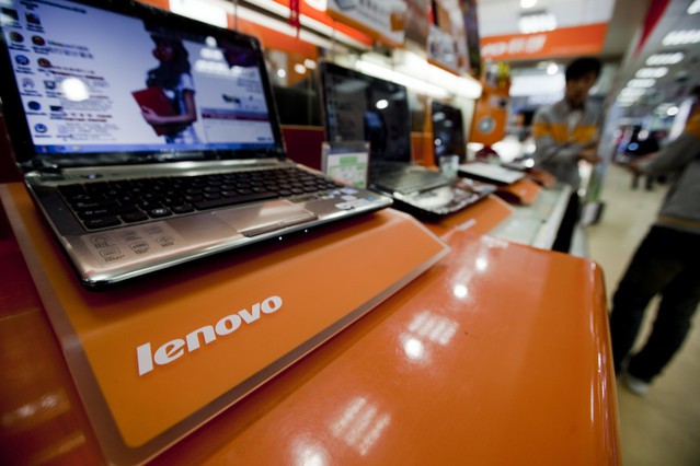 Lenovo sẽ tăng giá bán sản phẩm nếu Mỹ tăng thuế - Ảnh 2.