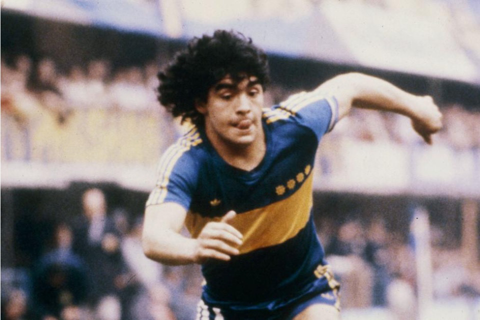 Diego Maradona – Tiểu sử và thành tích của cậu bé vàng Argentina