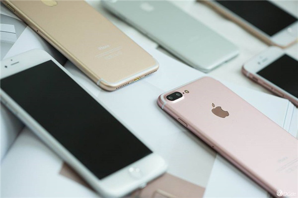 iPhone 7 được chào bán với giá chỉ 120 USD - Ảnh 1.