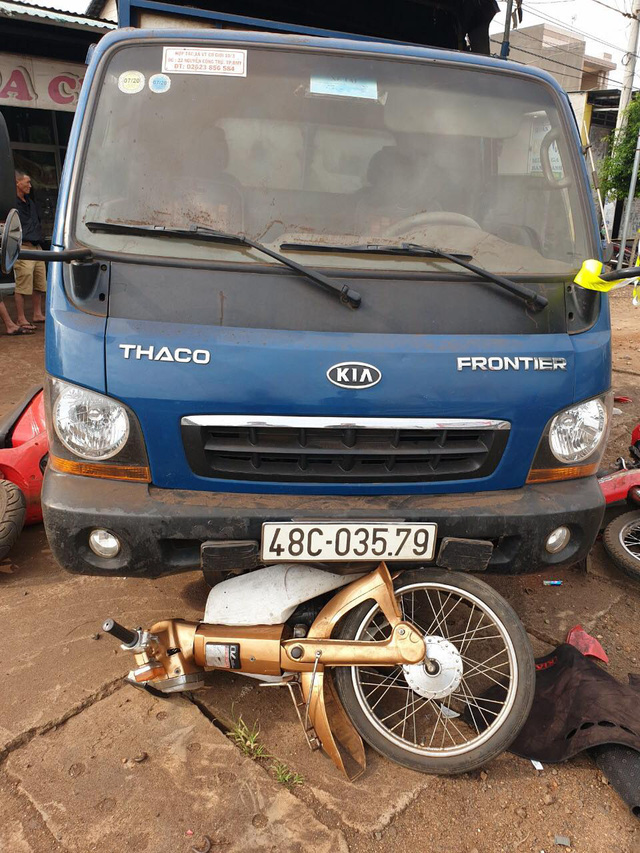 Vụ tai nạn tại Đăk Nông khiến 10 người thương vong: Khởi tố tài xế xe tải - Ảnh 3.