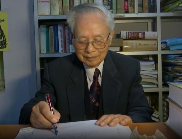 Tiễn biệt Giáo sư Phan Đăng Nhật - Nhà nghiên cứu hàng đầu Việt Nam về sử thi - Ảnh 1.