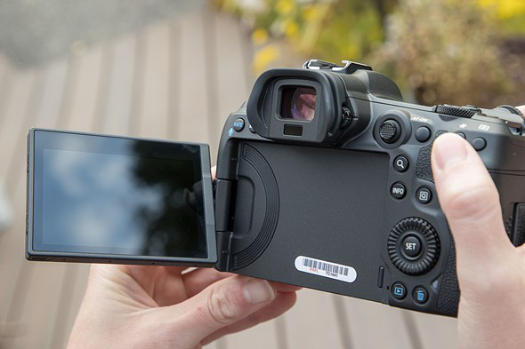 Ra mắt bộ đôi EOS R5 và EOS R6: Canh bạc tất tay của Canon trong thị trường máy ảnh mirrorless - Ảnh 2.