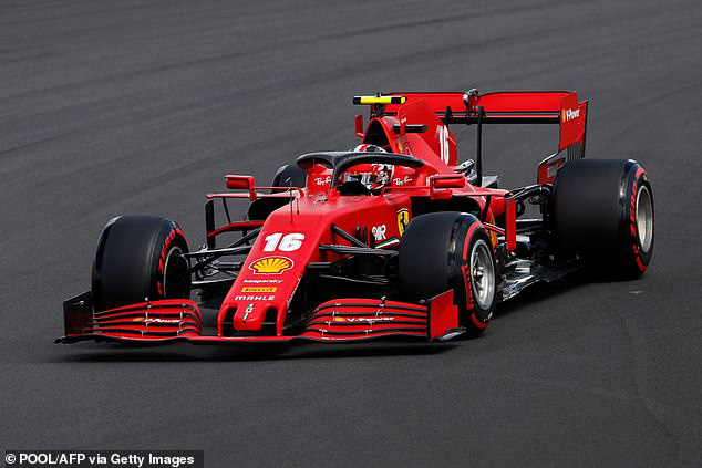Lewis Hamilton sẽ xuất phát đầu tiên tại GP Anh - Ảnh 1.