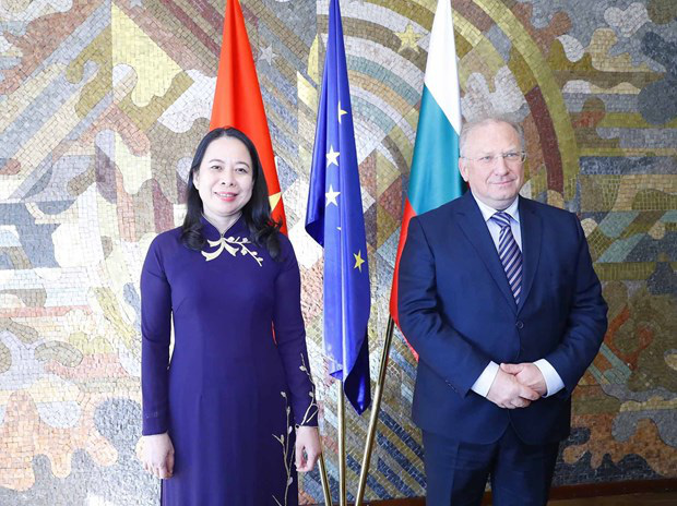
Vice President Vo Thi Anh Xuan is active in Bulgaria (Photo: VNA)

