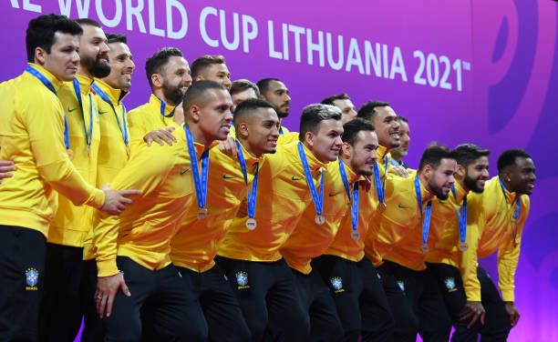 Các danh hiệu cá nhân và tập thể tại FIFA Futsal World Cup Lithuania 2021™ - Ảnh 2.