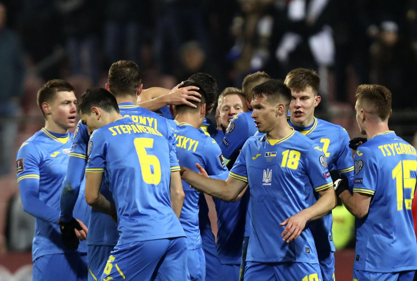 Kết quả vòng loại World Cup 2022 sáng 17/11 | Hà Lan giành vé trực tiếp cuối cùng, Ukraine đá play-off - Ảnh 8.
